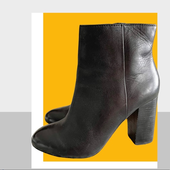 Aldo Shoes - 🆕 ALDO Black Leather Ankle Boots